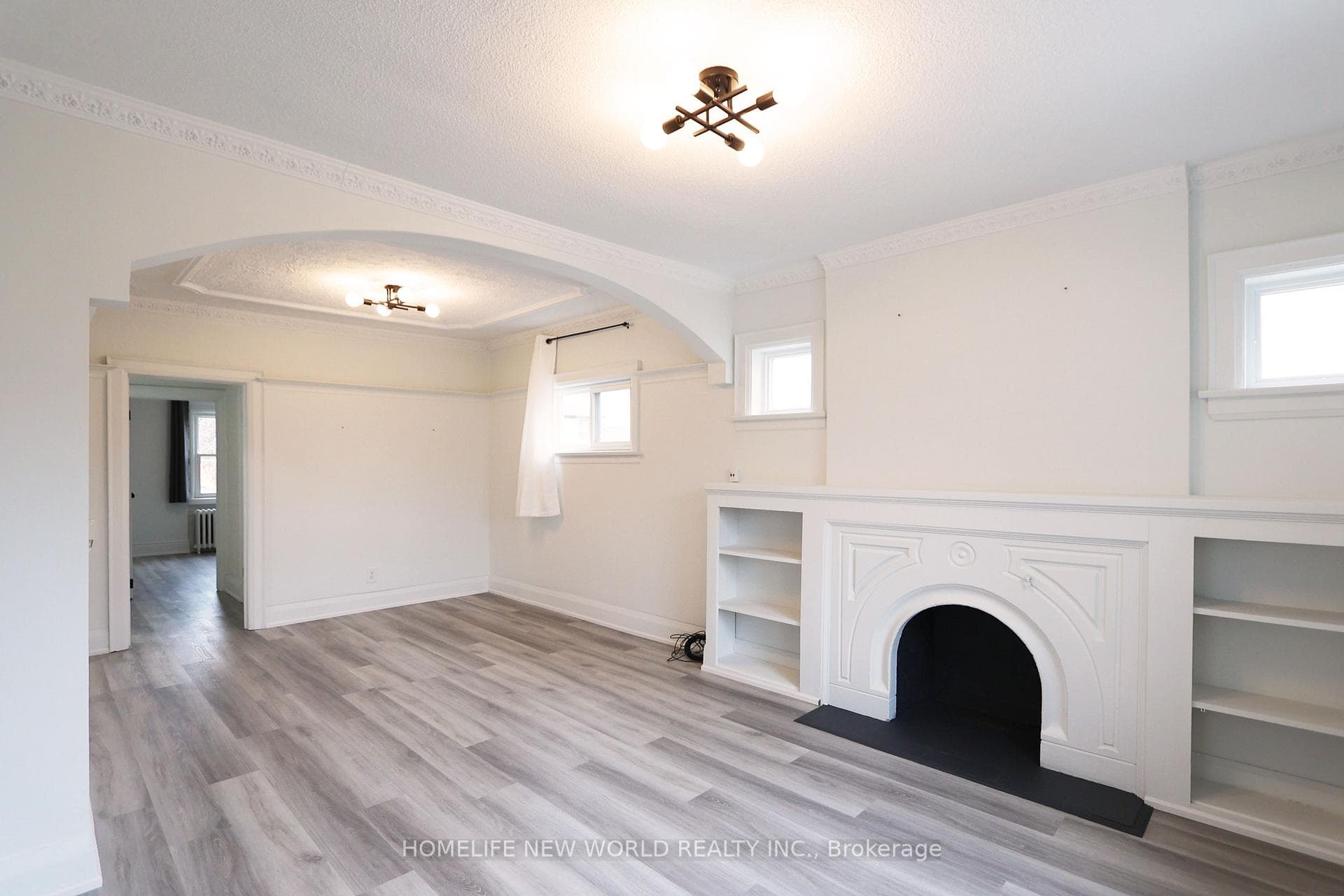 609 Glenholme Avenue Unit Main Floor photo 5