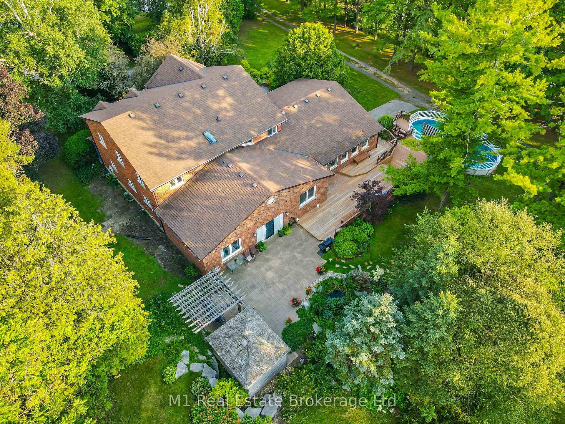 6946 FIFE Road photo 47