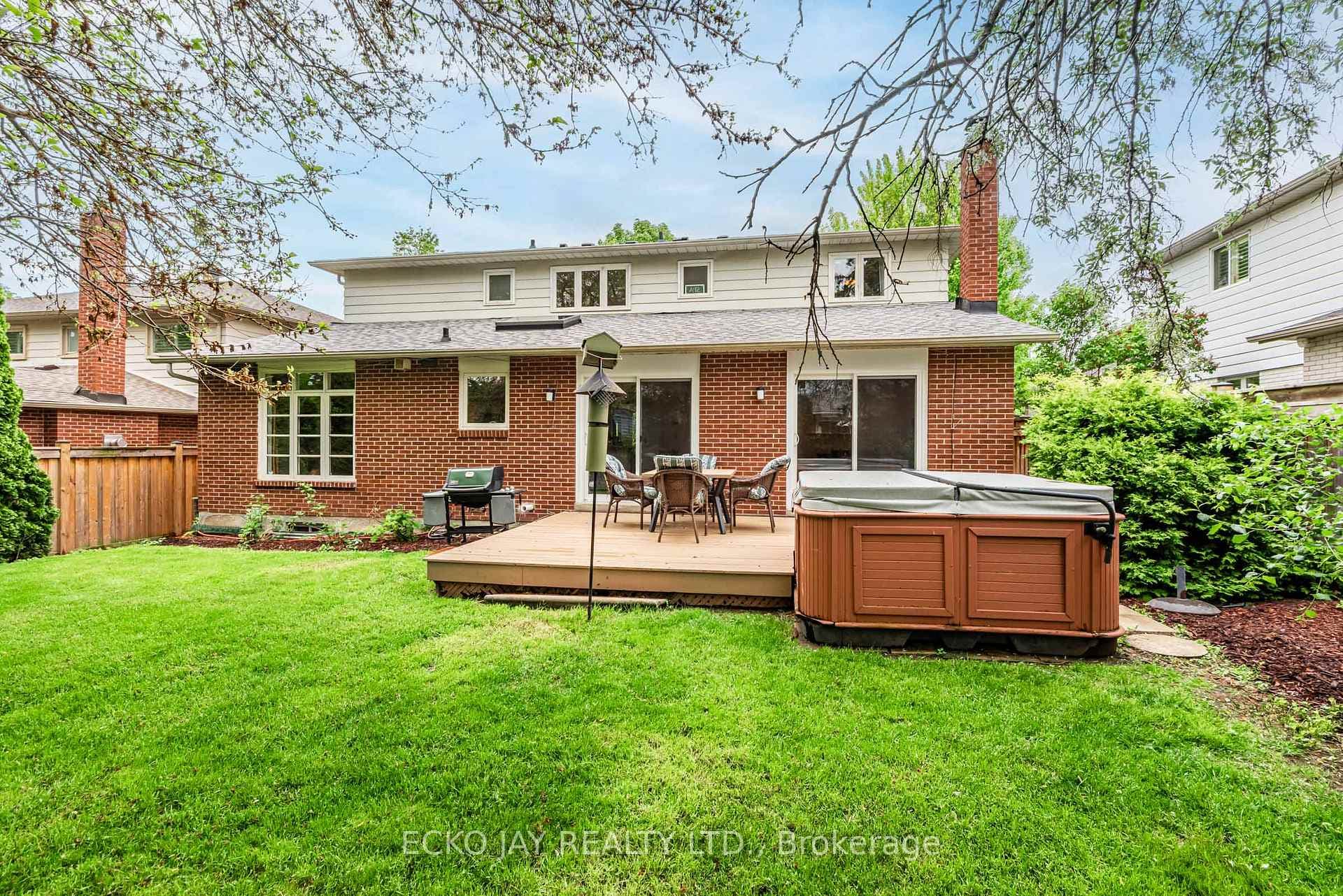 75 Barrydale Crescent photo 20