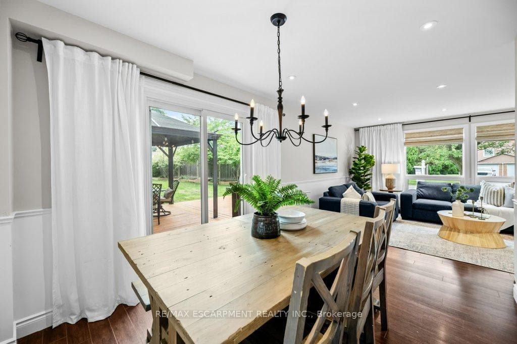 2196 Fairchild Boulevard photo 12