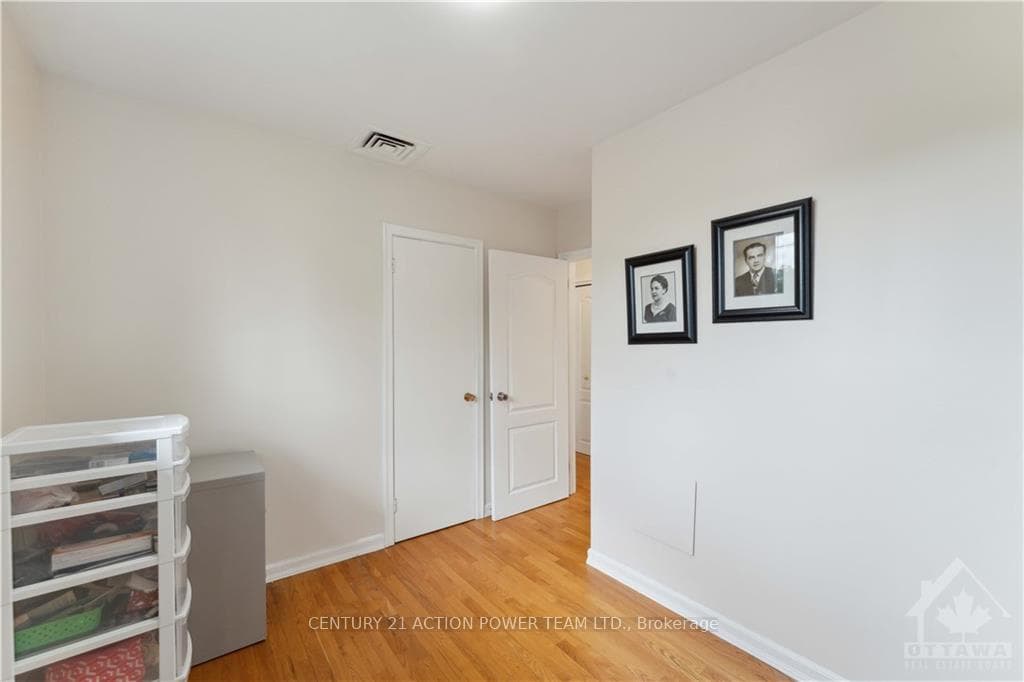 736 CLAUDE Street photo 15