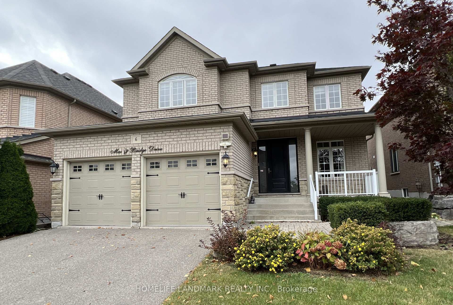 6 Marble Bridge Drive photo 2