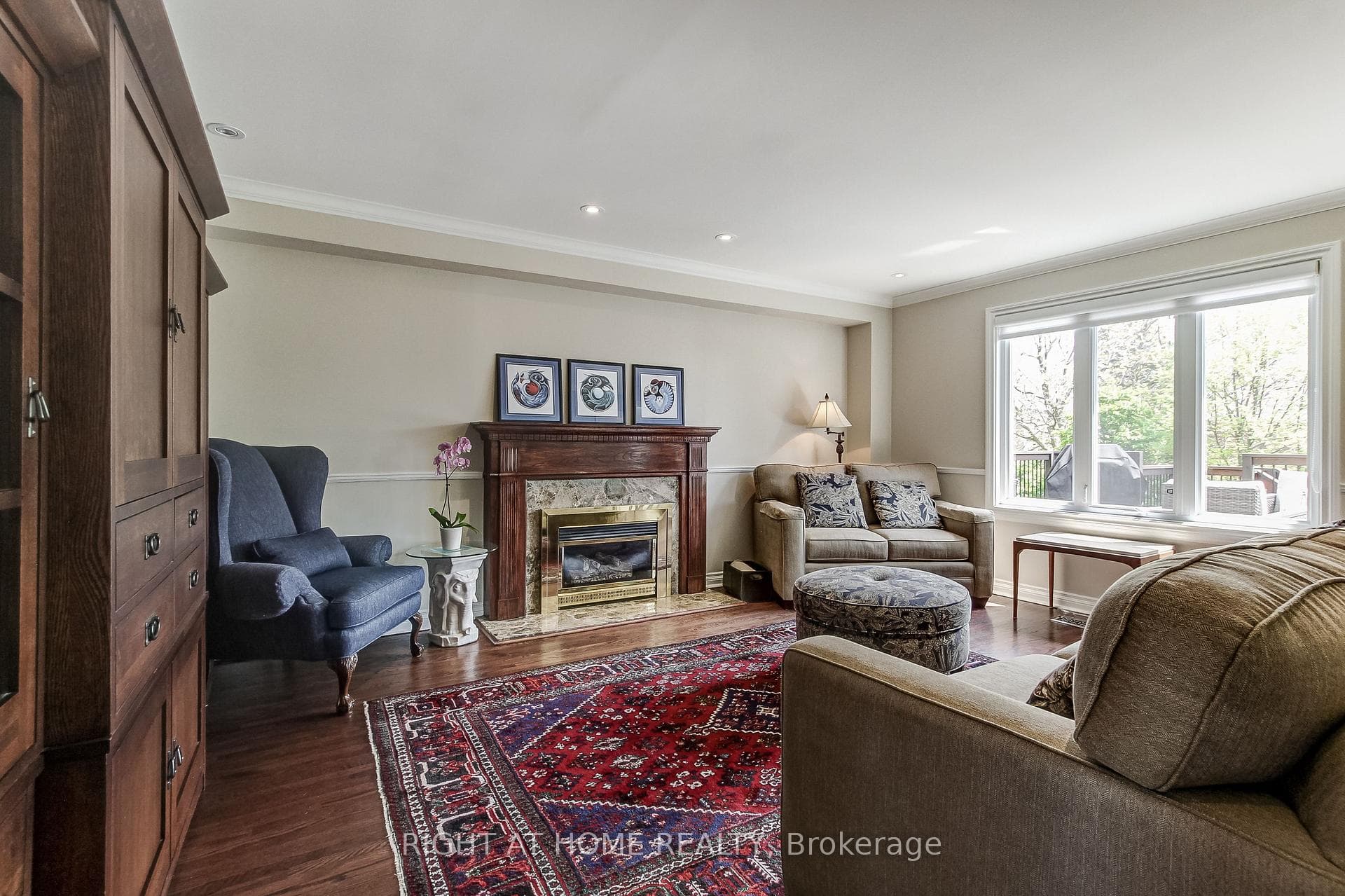 160 Rossmull Crescent photo 12