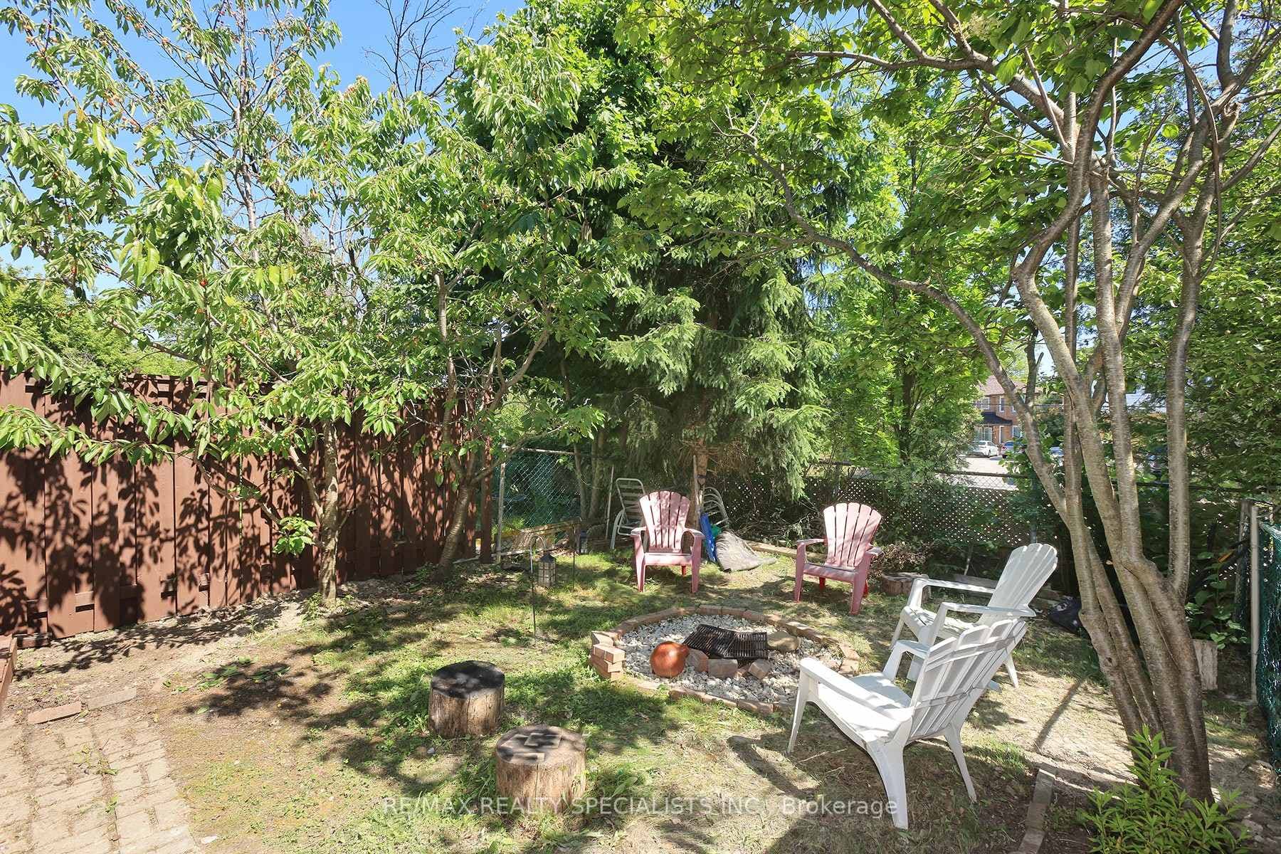 53 MICHAEL Drive photo 38