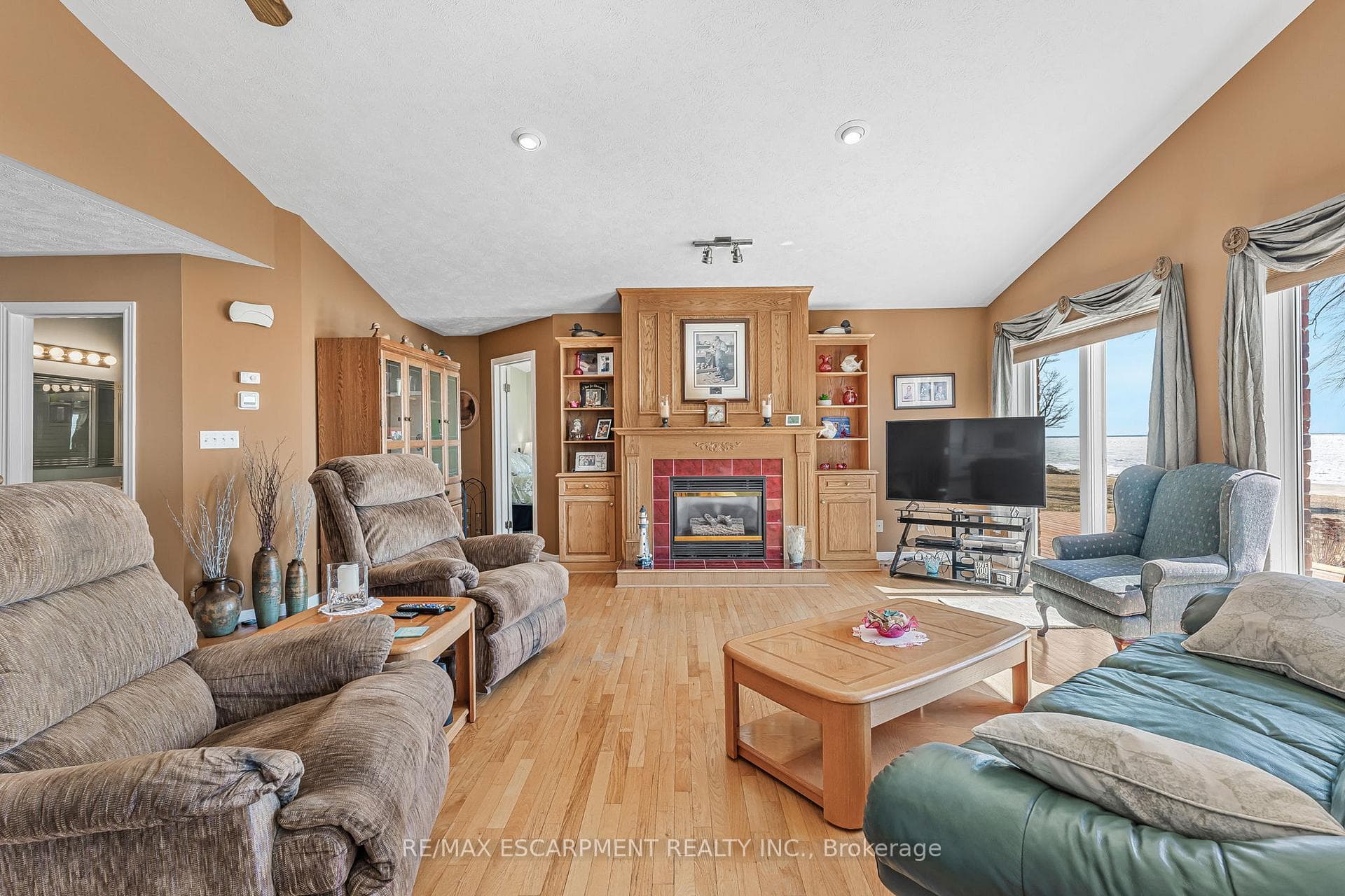 2948 NORTHSHORE Drive photo 11