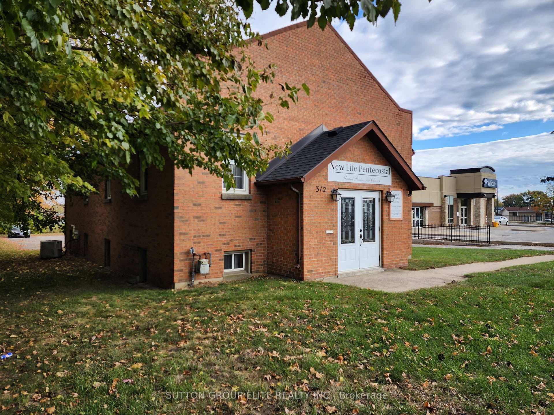 312 Erie Street photo 5