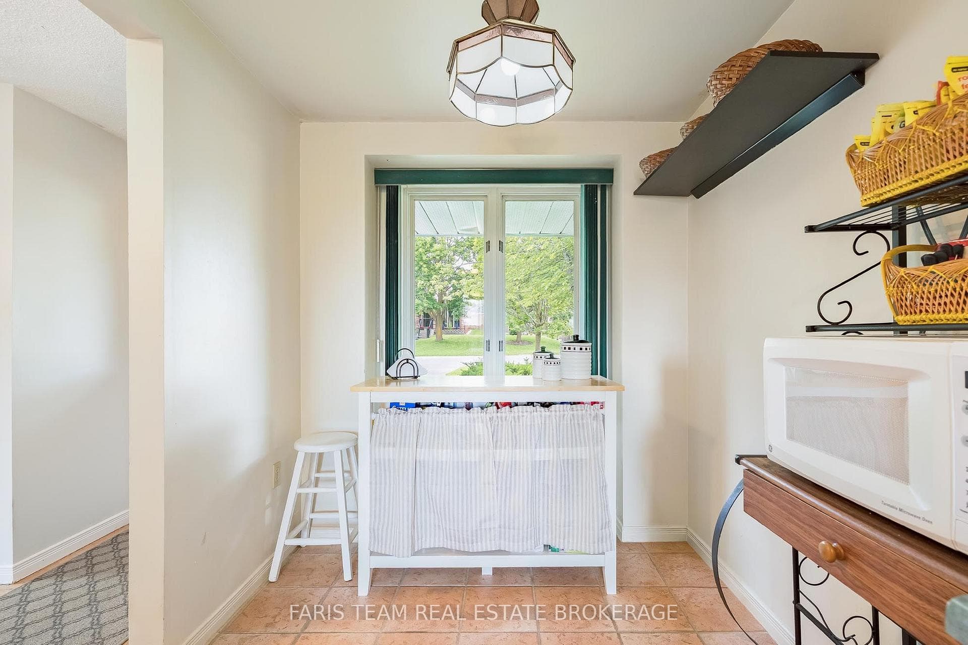361 Galloway Boulevard photo 10