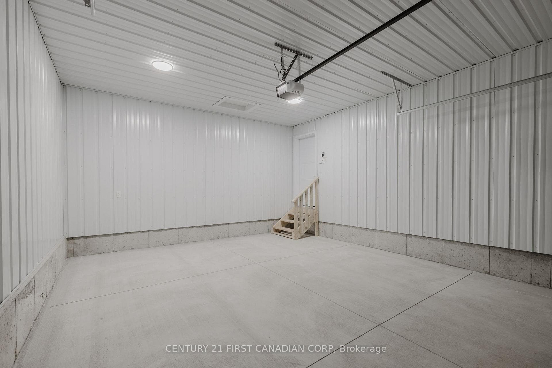 107 Victoria Avenue photo 32