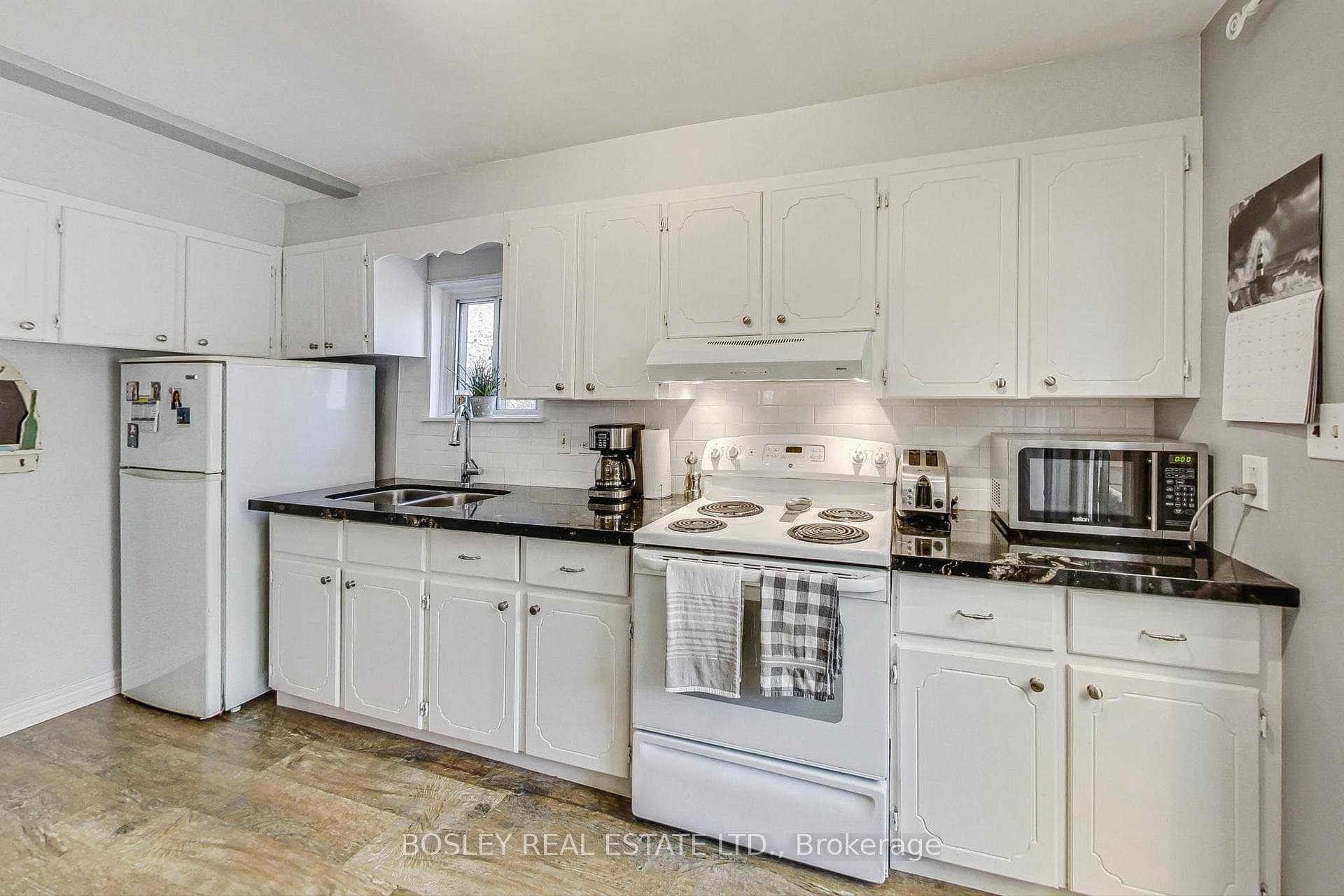 123 Walpole Avenue photo 8