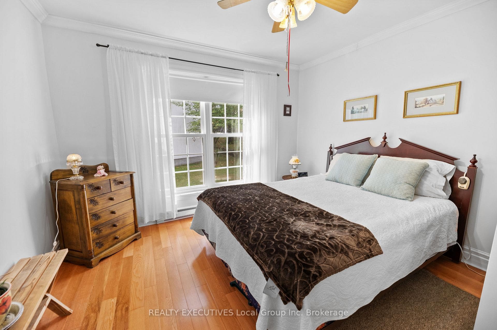 4 NINOVAN Road photo 33