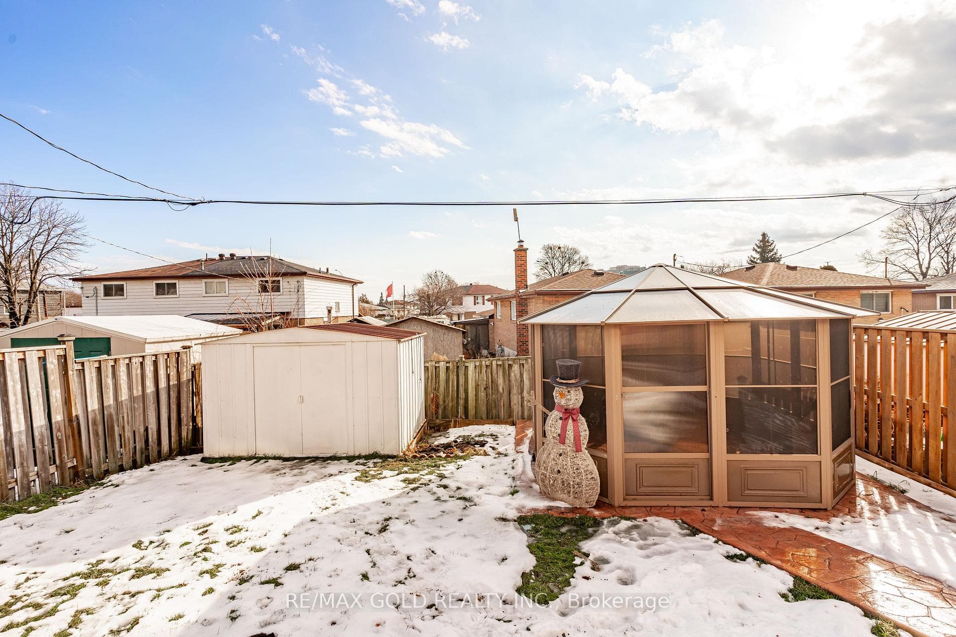 9 Dalton Place photo 37