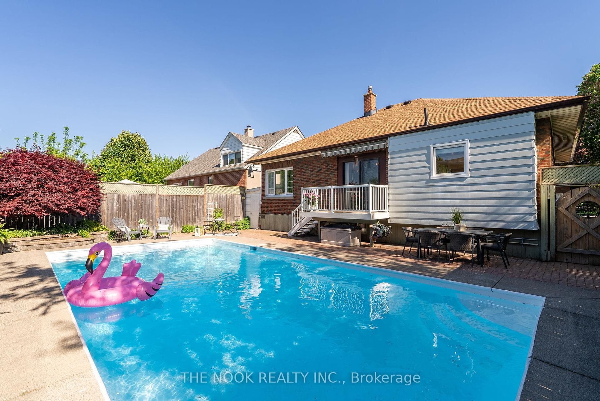 460 Fairleigh Avenue photo 28