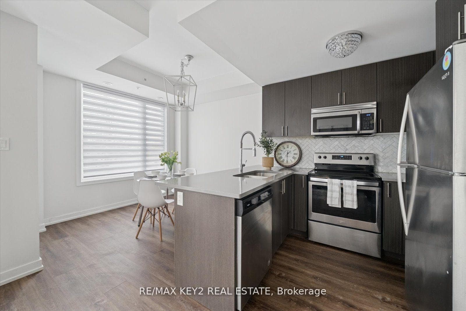 1555 Kingston Road Unit 113 photo 12