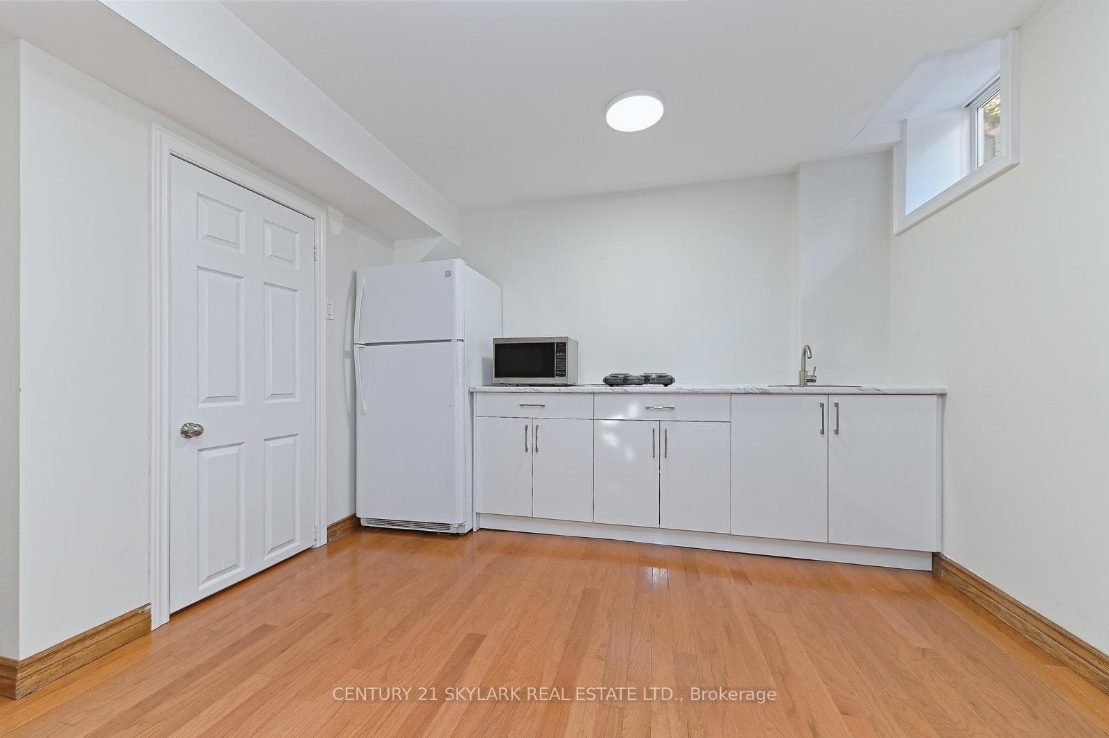 14 Cogswell Crescent photo 32