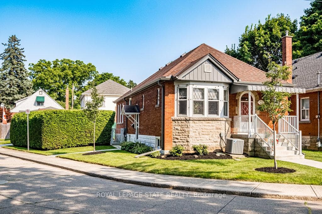 170 Parkview Drive photo 38