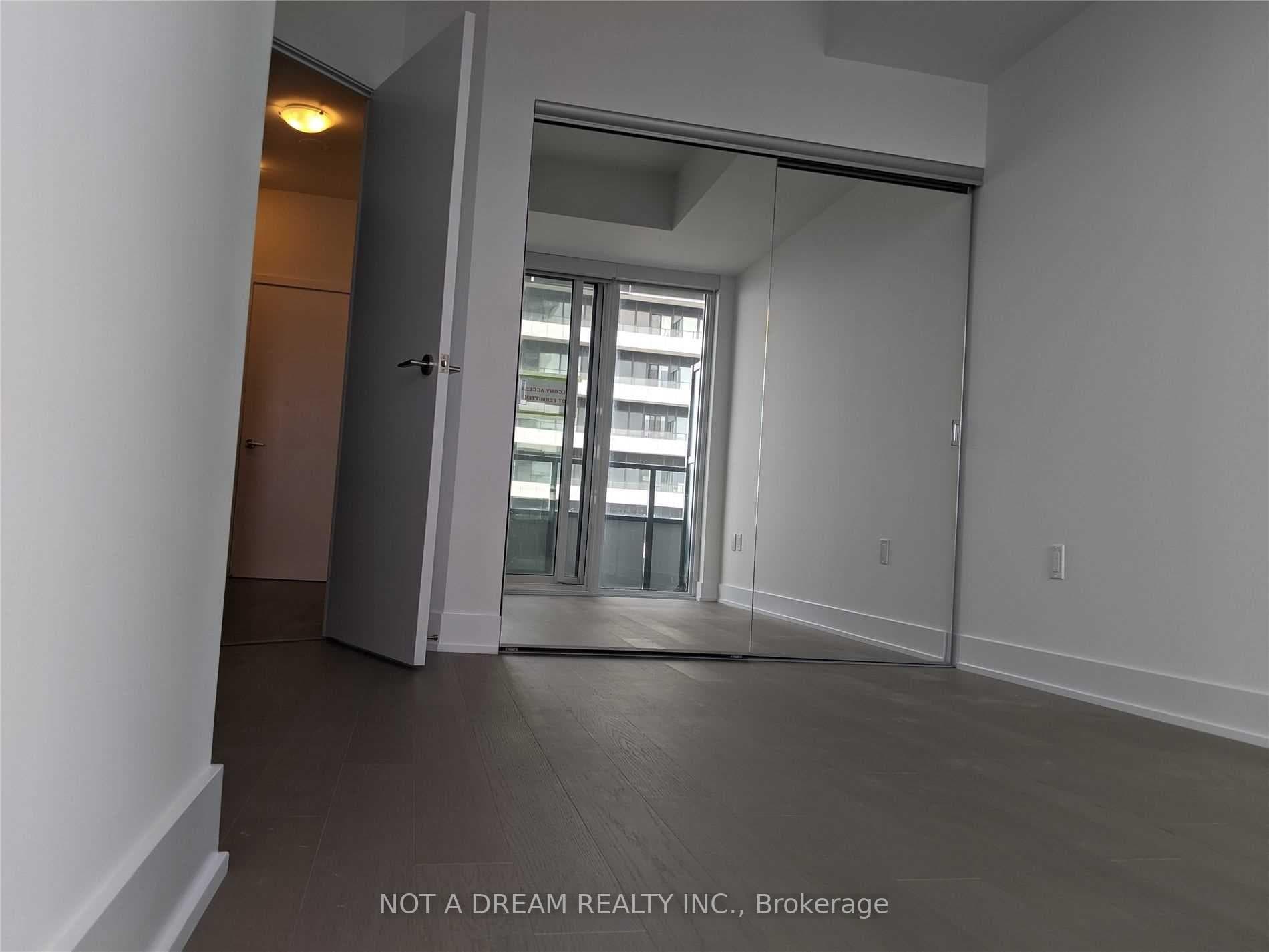 30 Shore Breeze Drive Unit 4116 photo 4