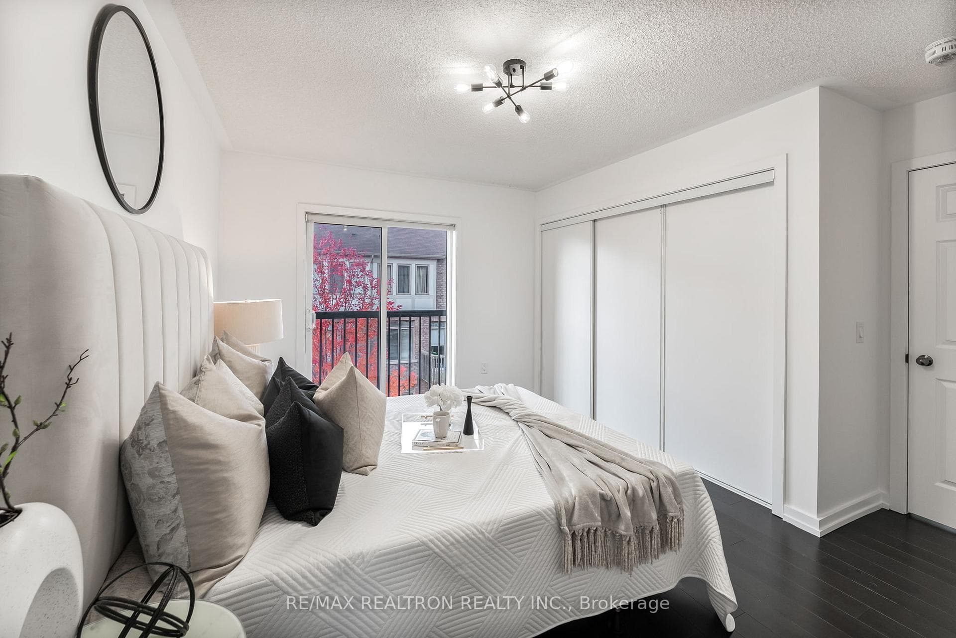 349 Ladycroft Terrace photo 26