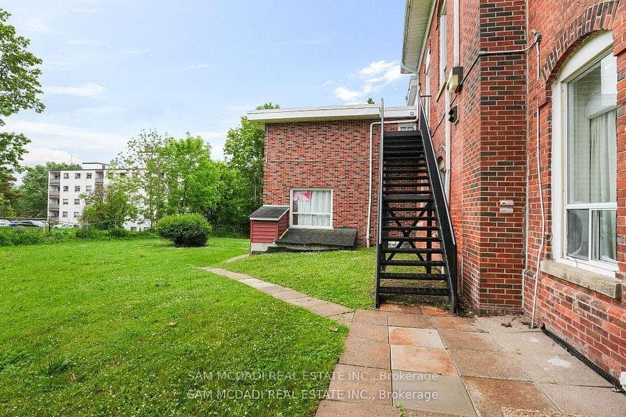 15 Faulkner Street Unit 104 photo 14