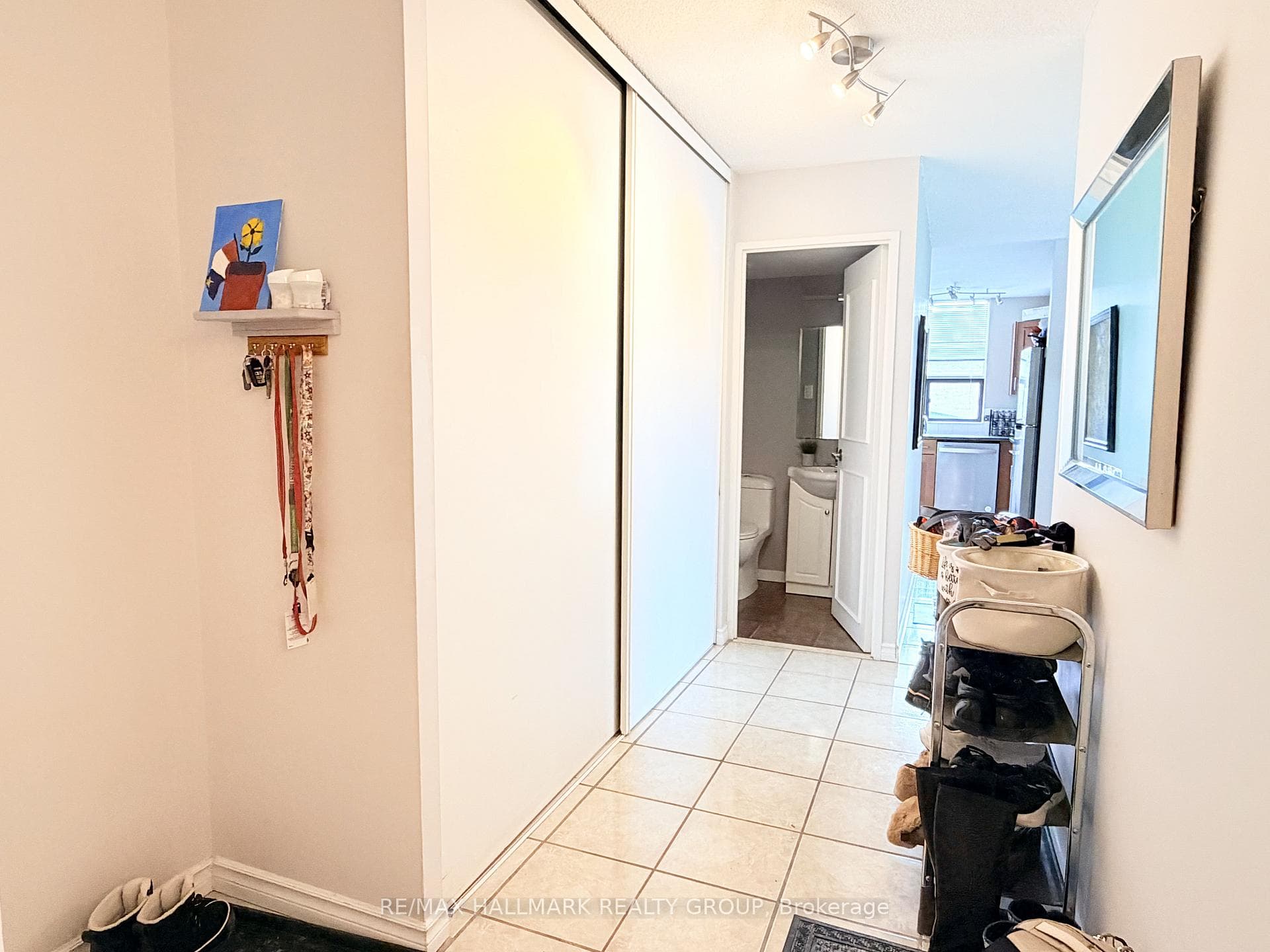 40 Arthur Street Unit 304 photo 4