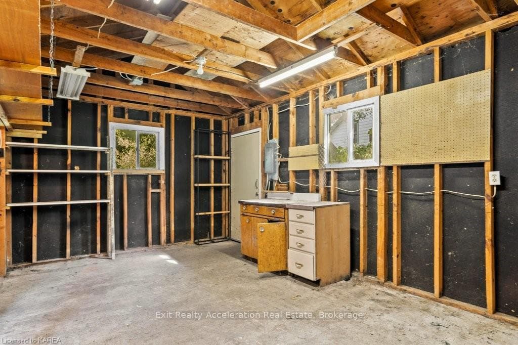 441 HARMONY RD N/A photo 38
