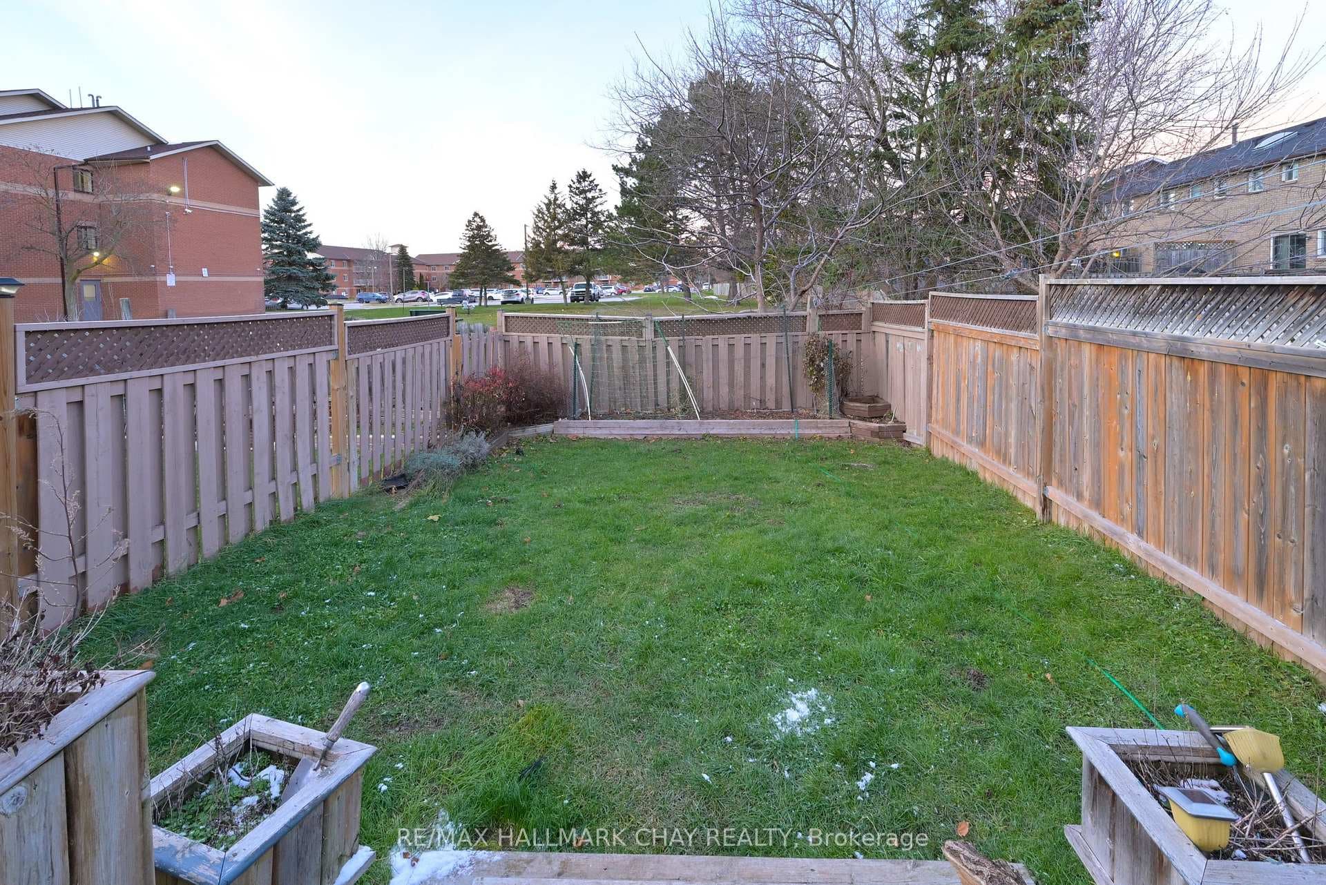 184 Heydon Avenue photo 27