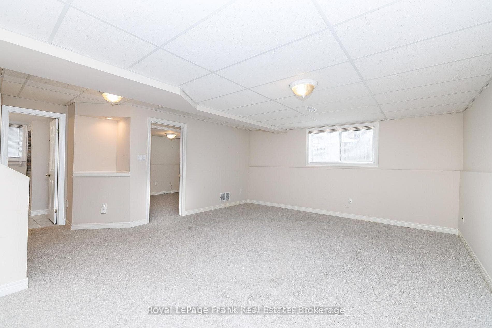 4112 Walcot Court photo 27