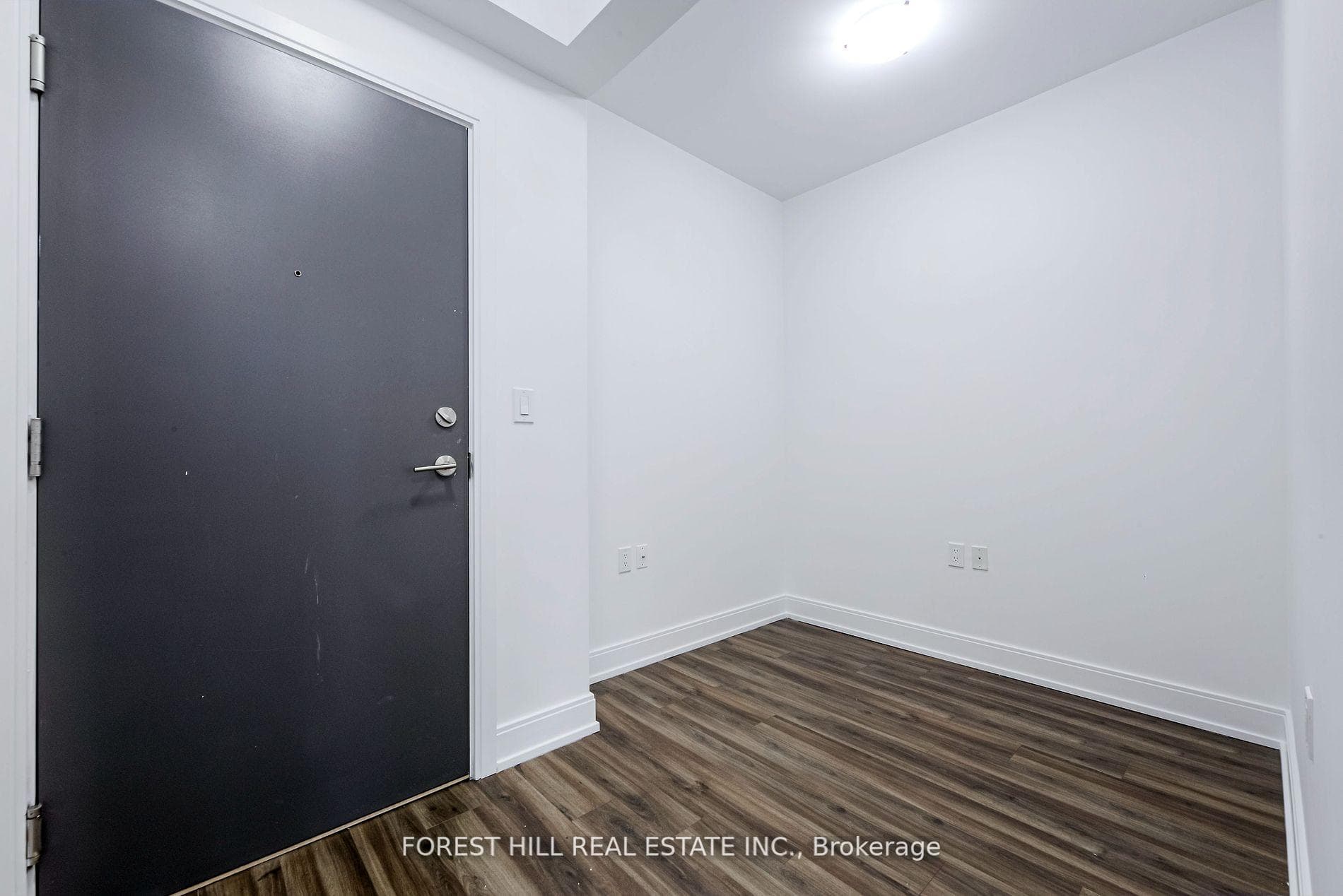 9600 Yonge Street Unit 1210B photo 12