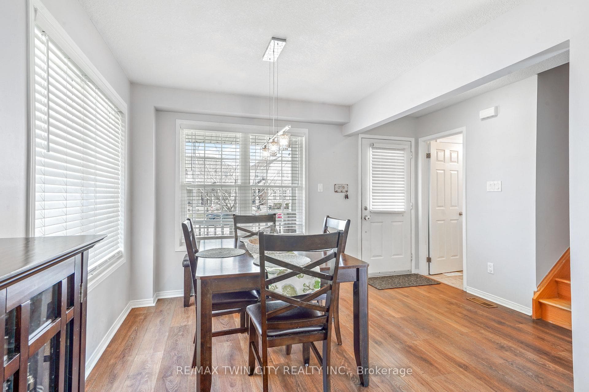 216 Osborn Avenue photo 8