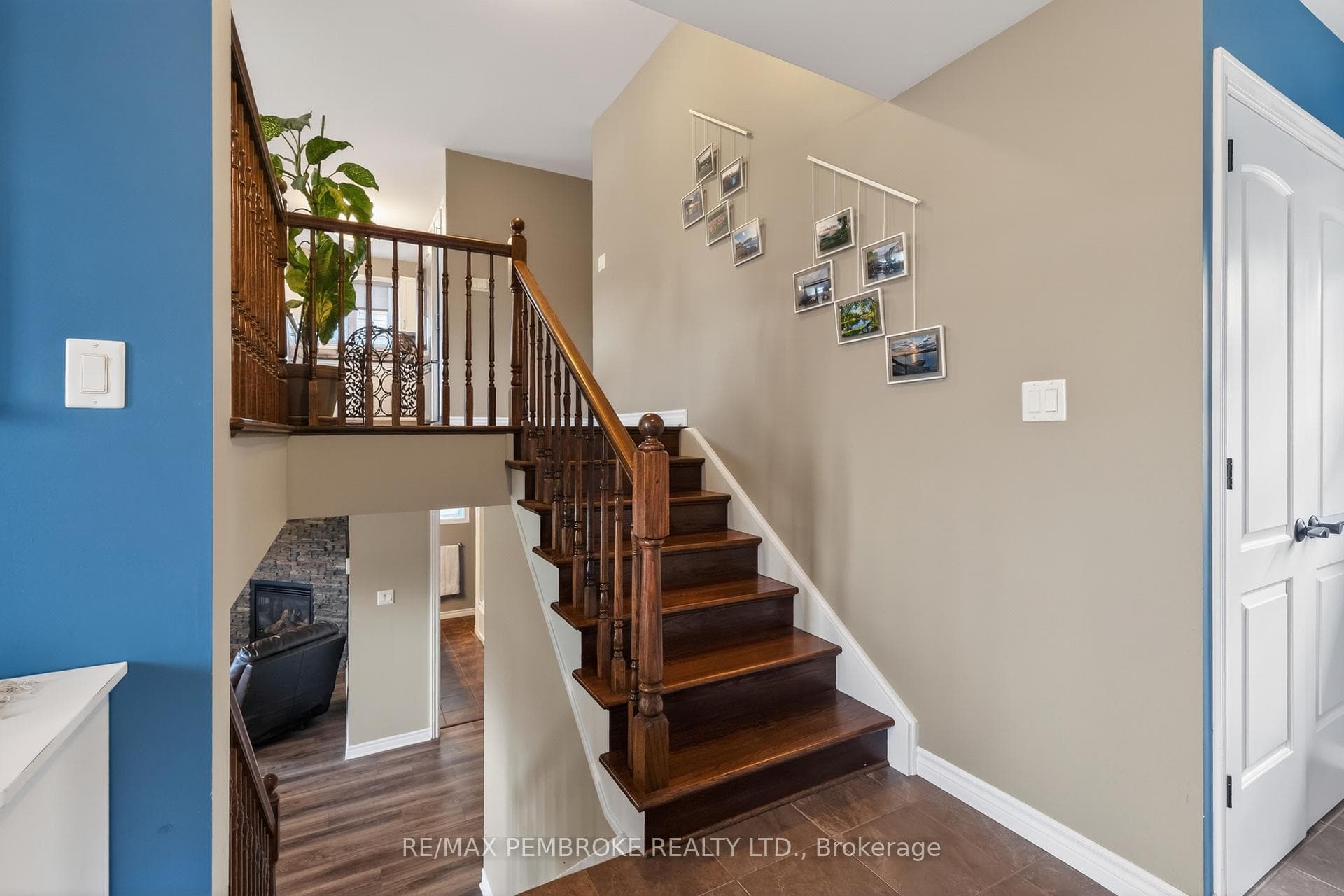 61 Oak Avenue photo 7