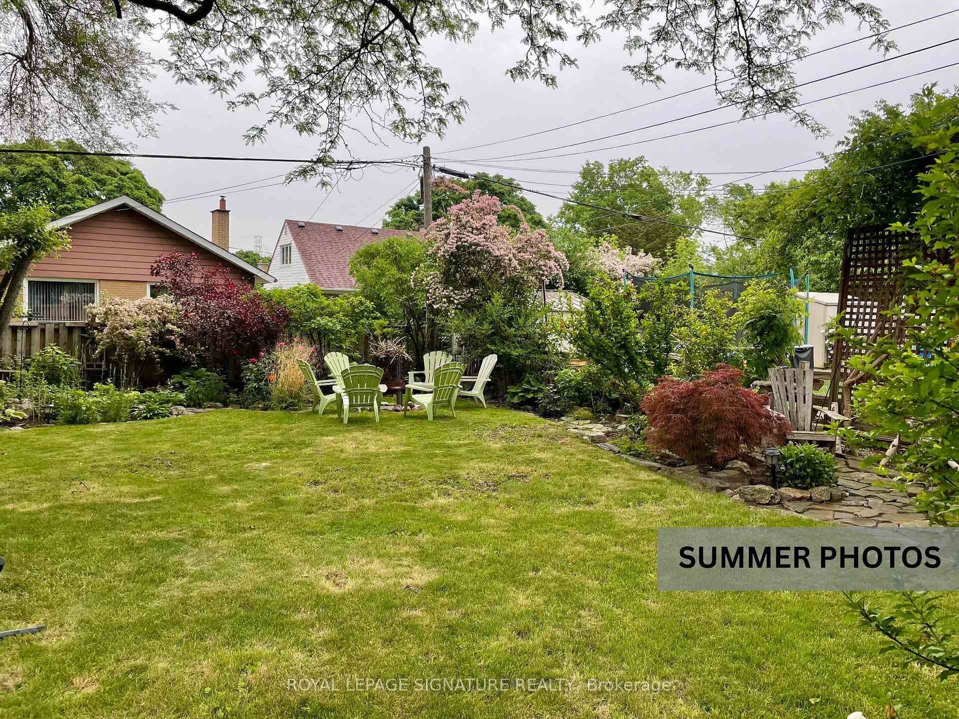 11 Coppermill Drive photo 37