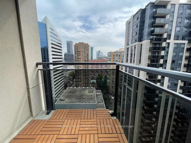 155 Beecroft Road Unit 2316 photo 23