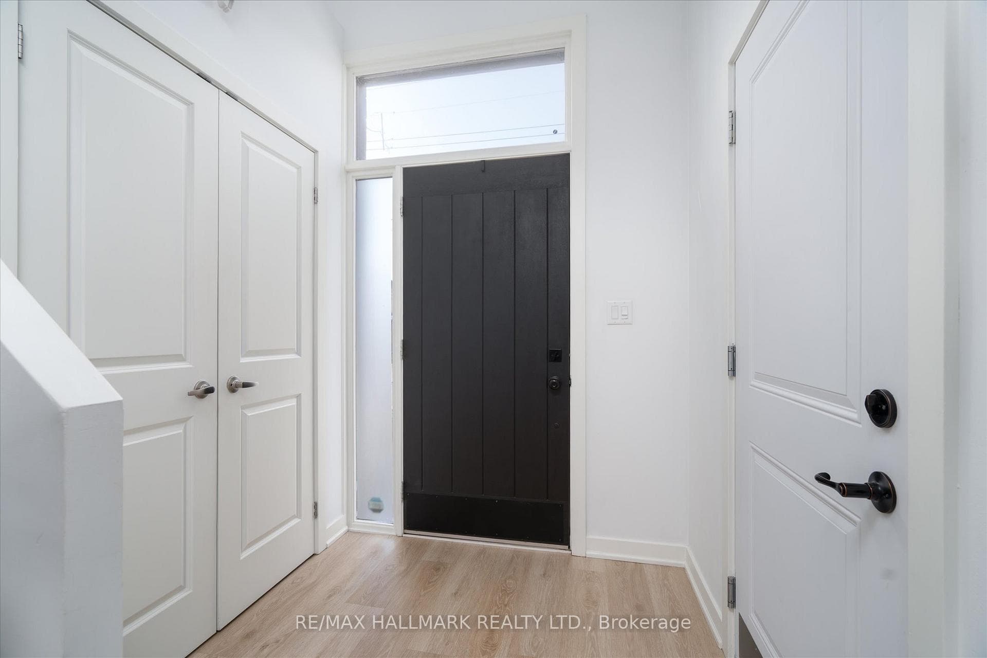 53 Wood Street photo 9