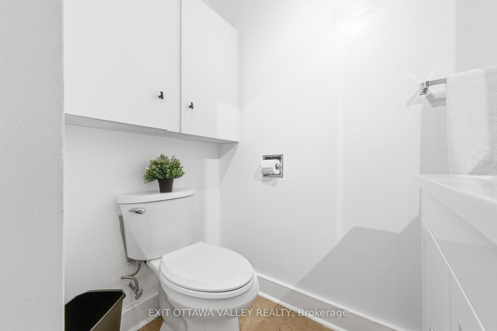 79 Doran Street photo 43