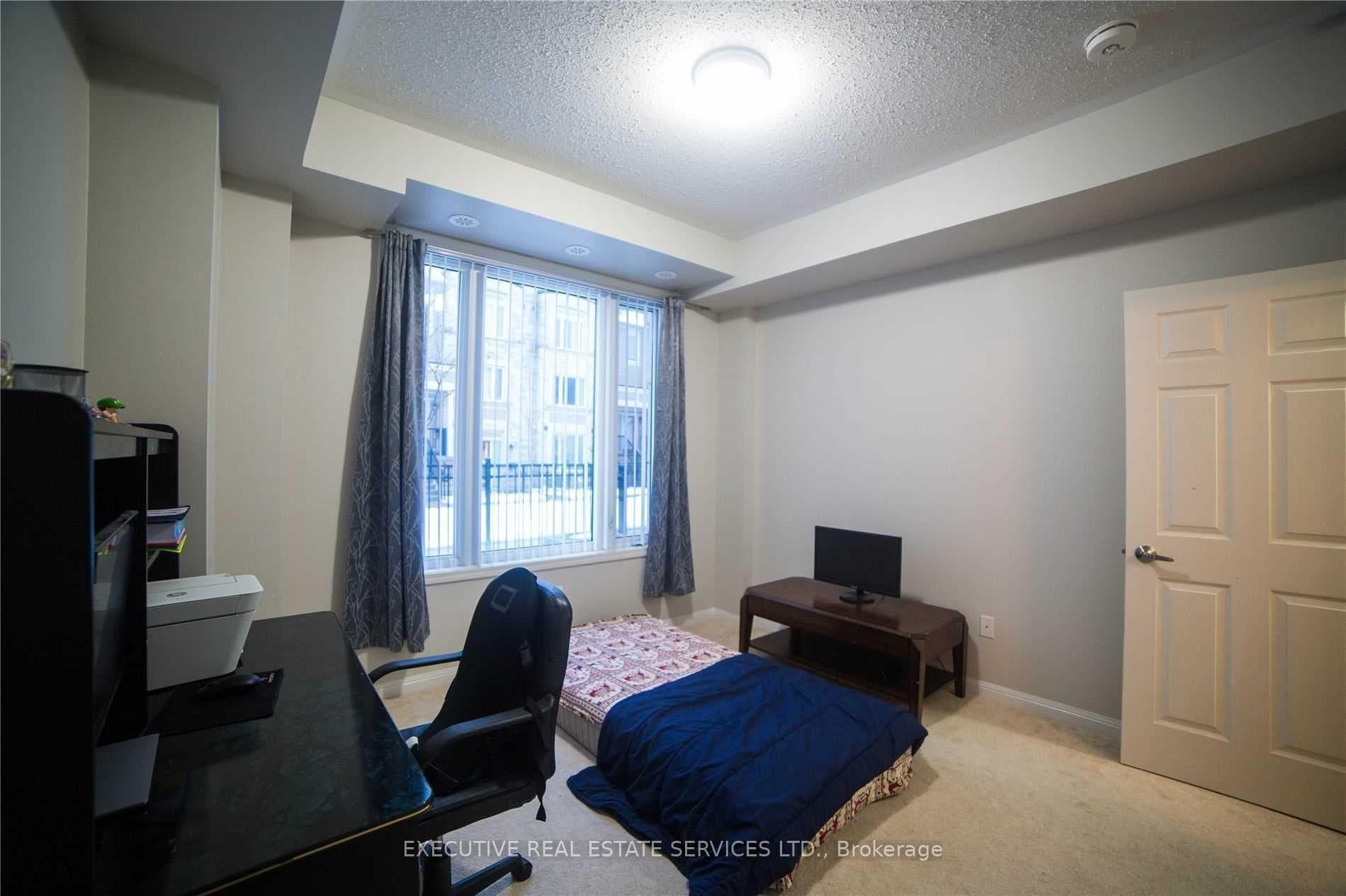 1 Beckenrose Court Unit 42 photo 20