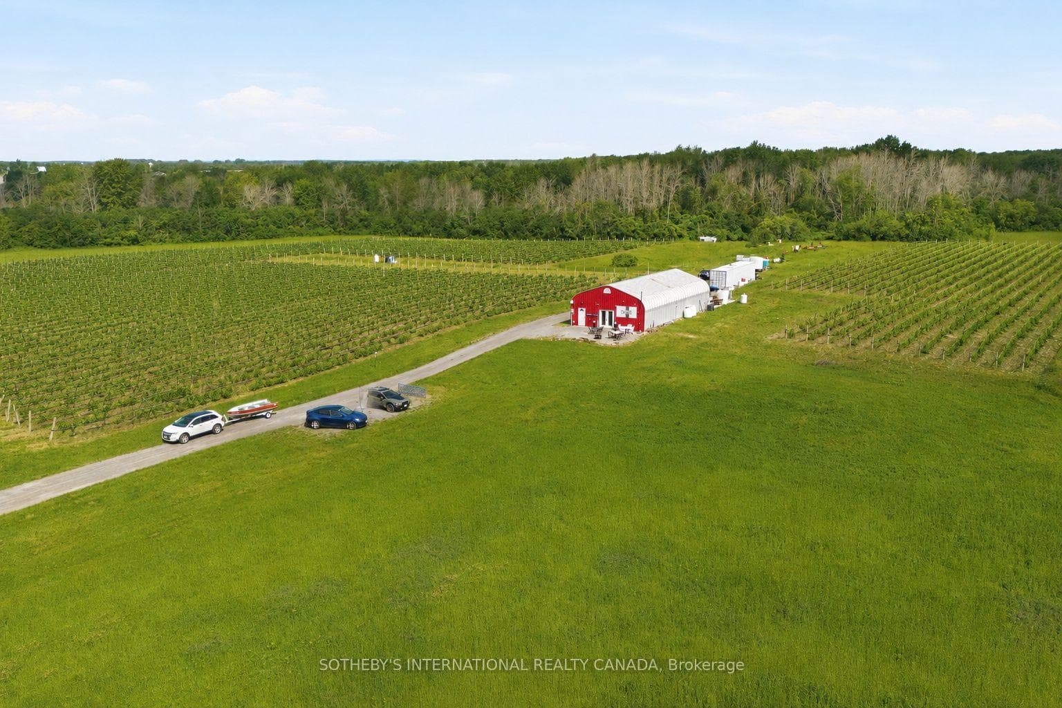 562 Danforth Road photo 18