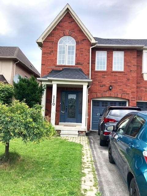 110 Stokely Crescent photo 1