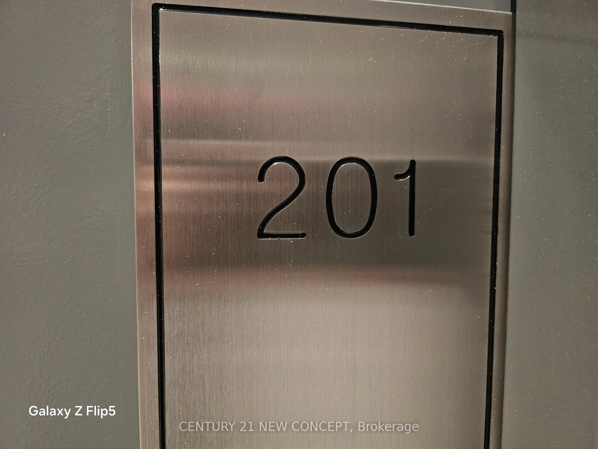 5858 Yonge Street Unit 201 photo 2