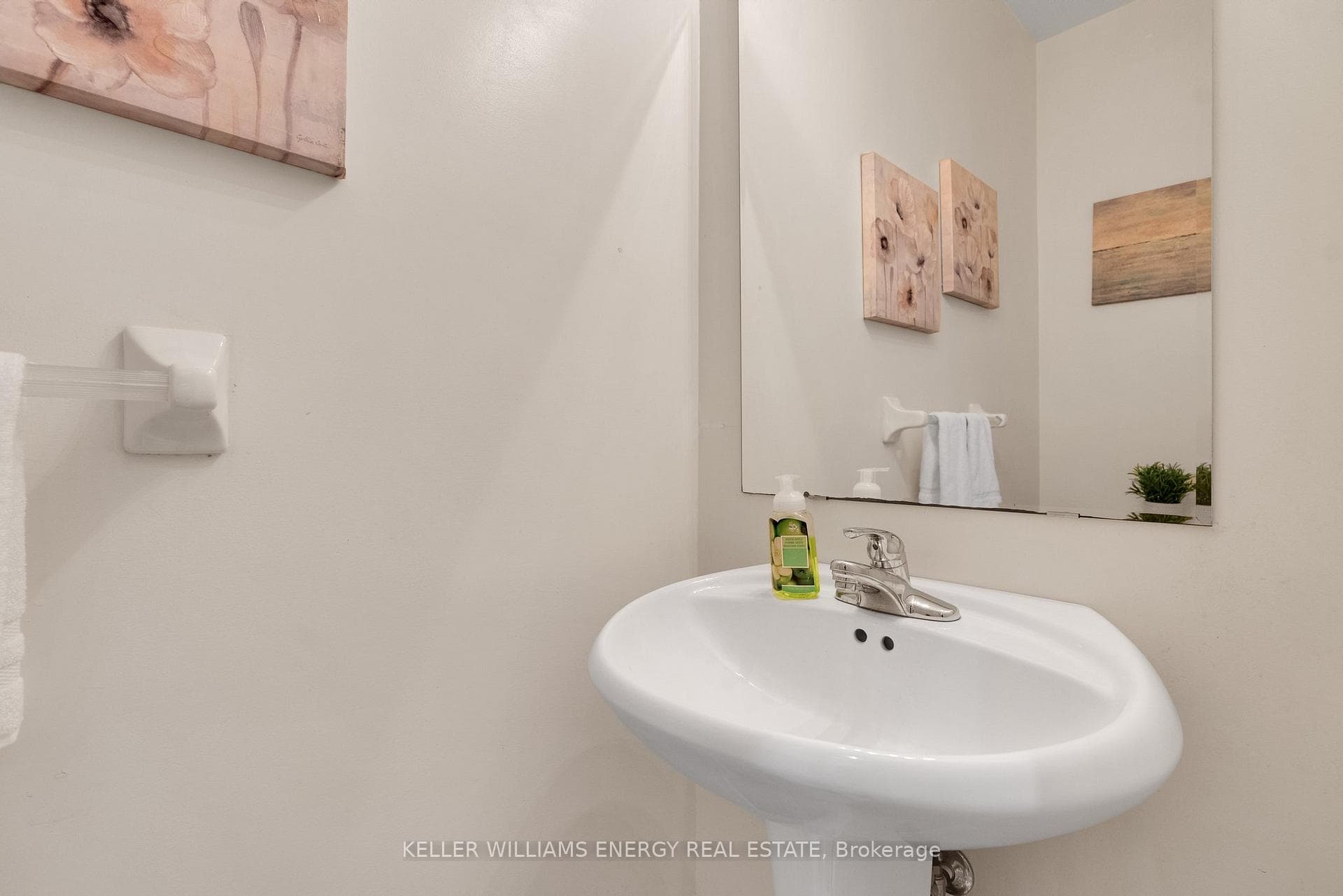8 Boone Lane photo 29