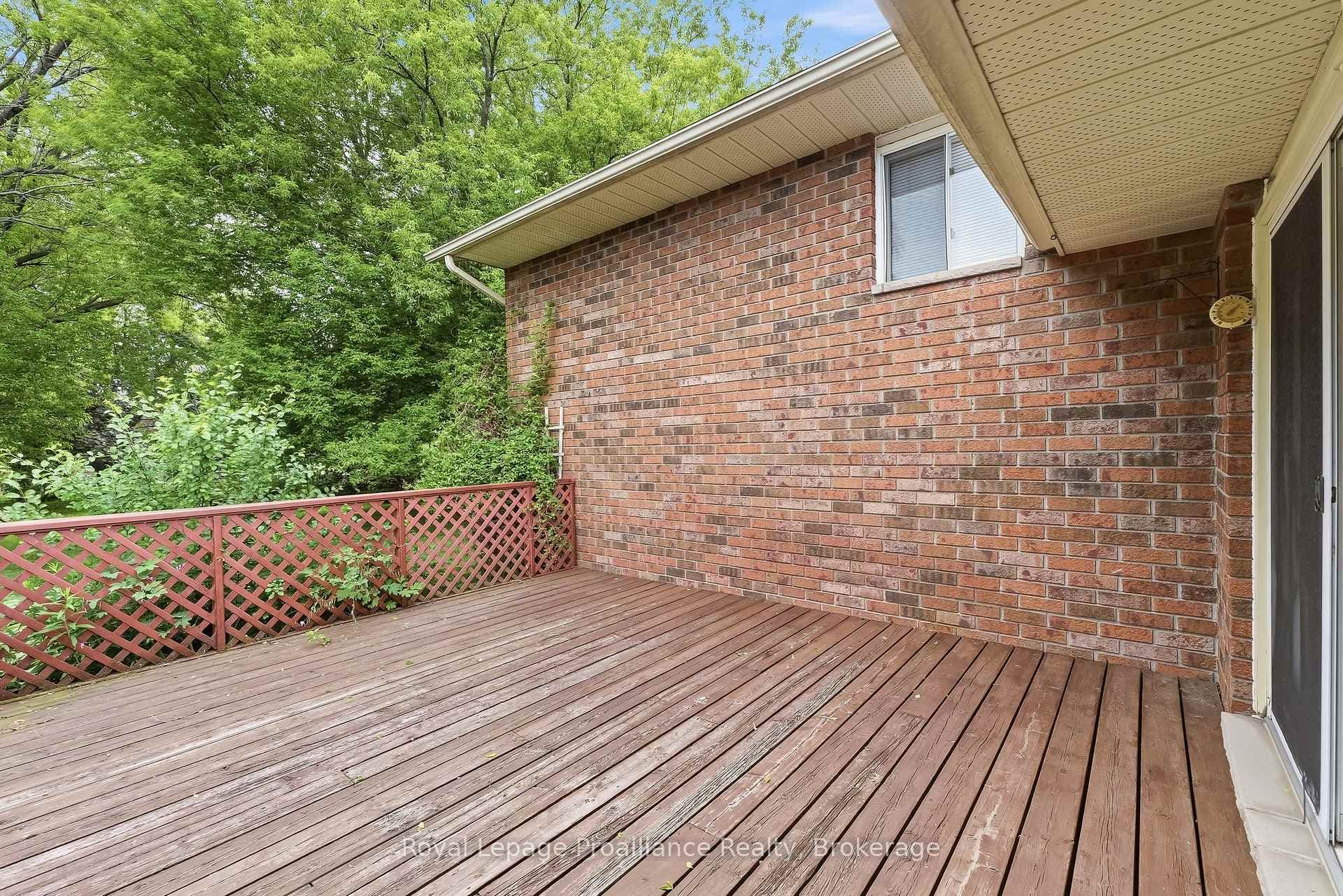 4 Morrow Avenue photo 36