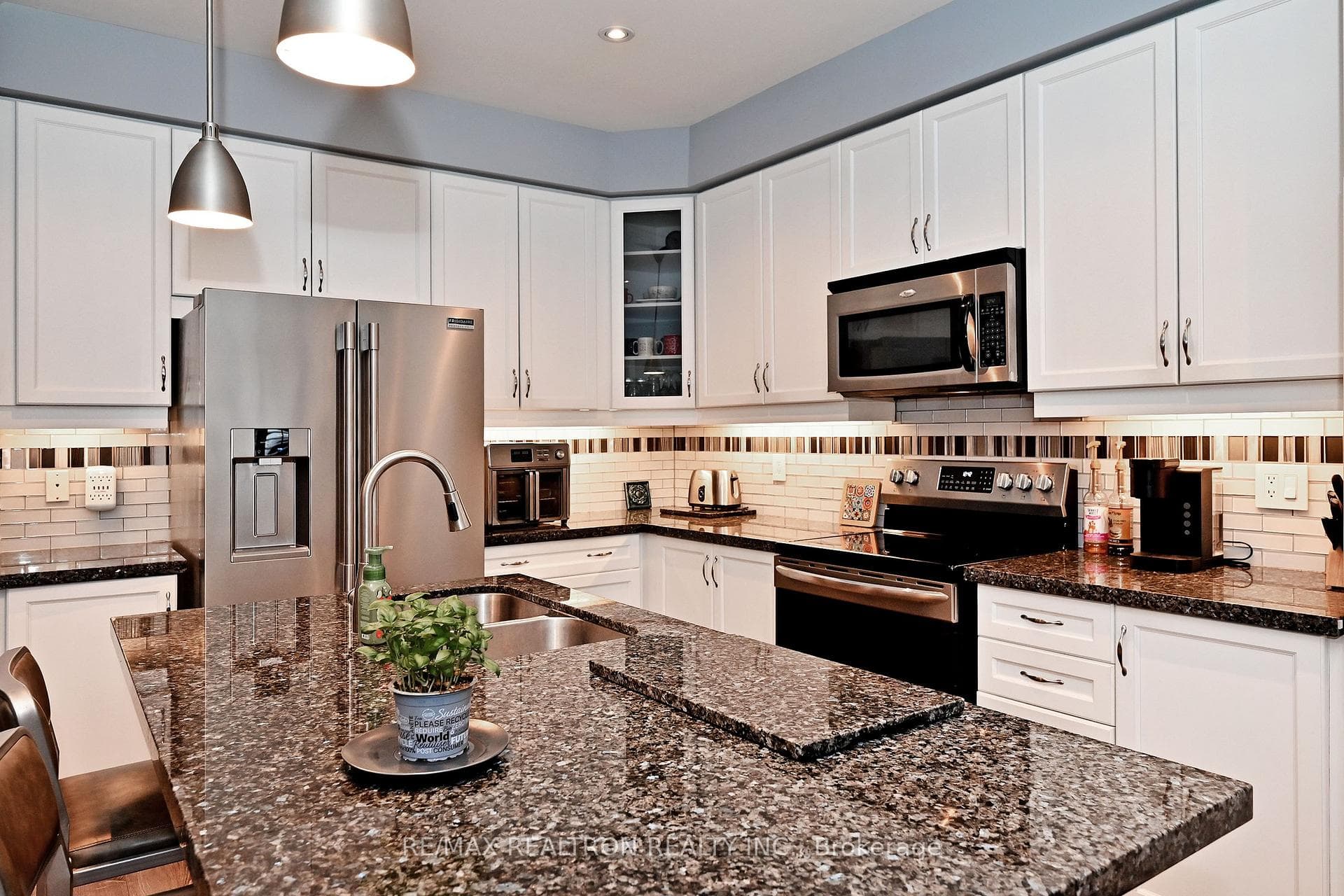 28 Spring Arbour Road photo 15