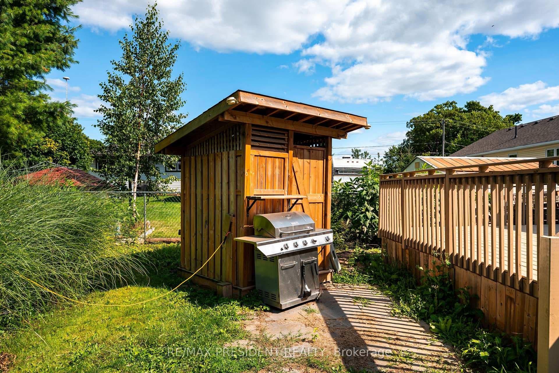 181 Edward Street photo 21