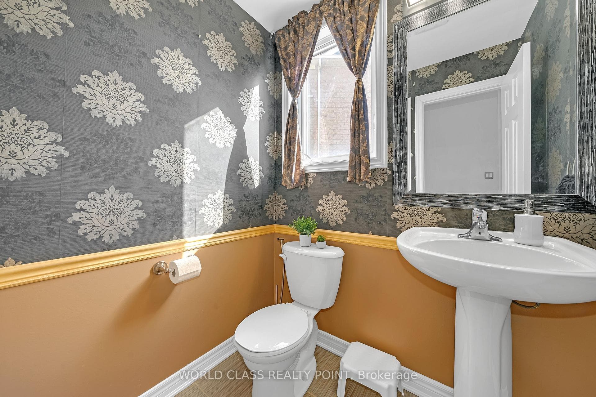 130 Betony Drive photo 17