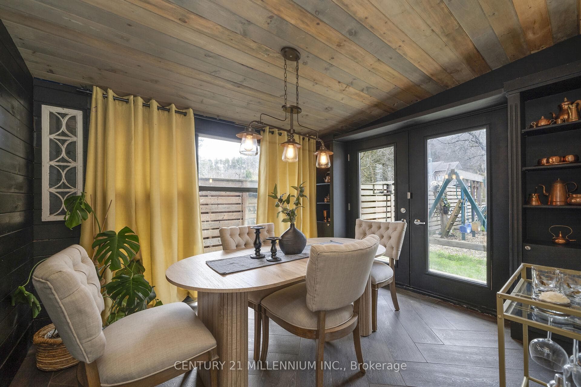 Dining room with walkout to backyard