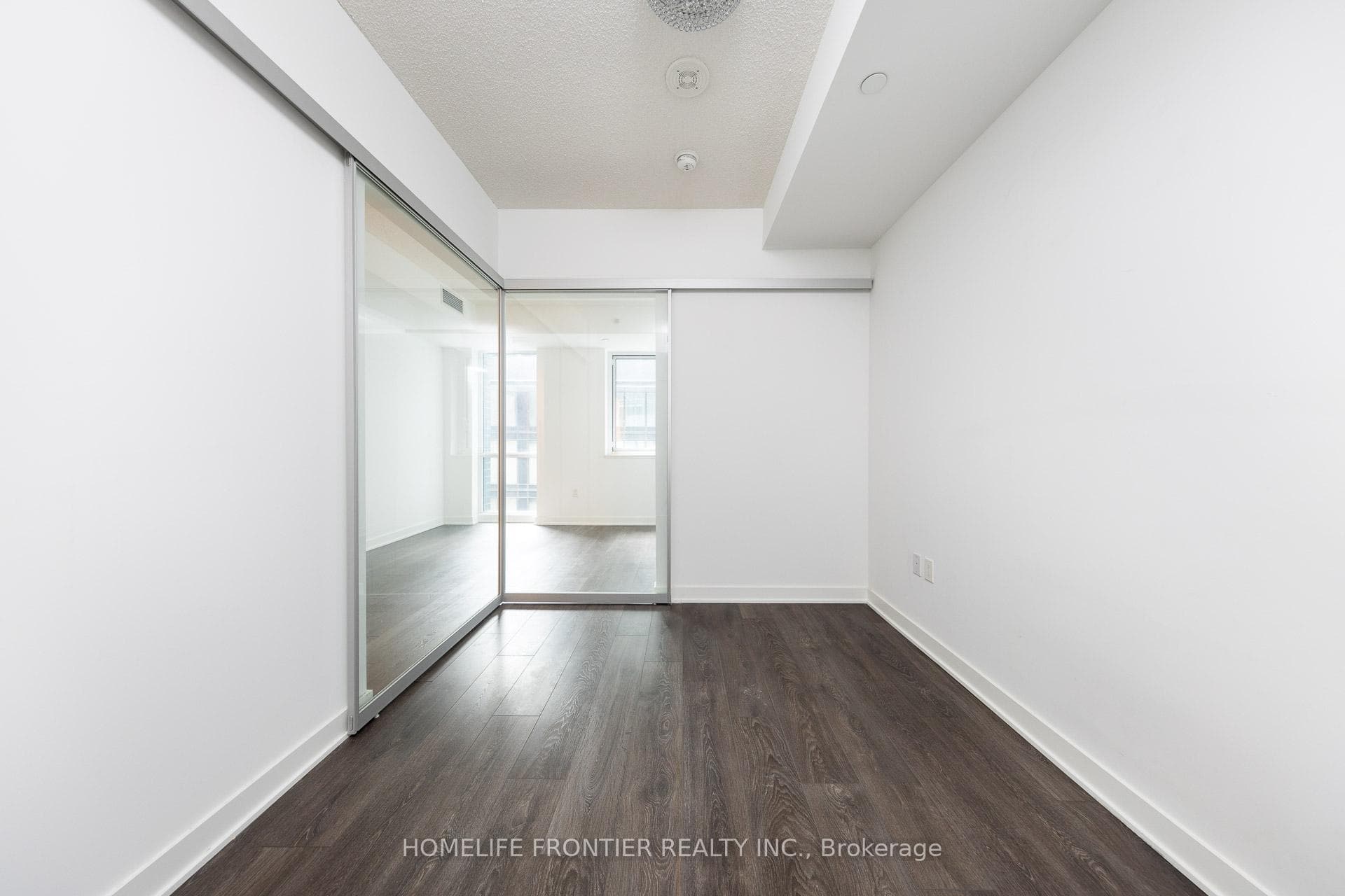 115 Blue Jays Way Unit 605 photo 11