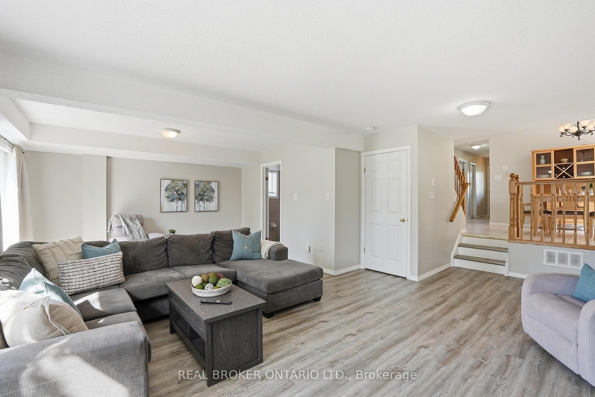 26 Kelly Court photo 18