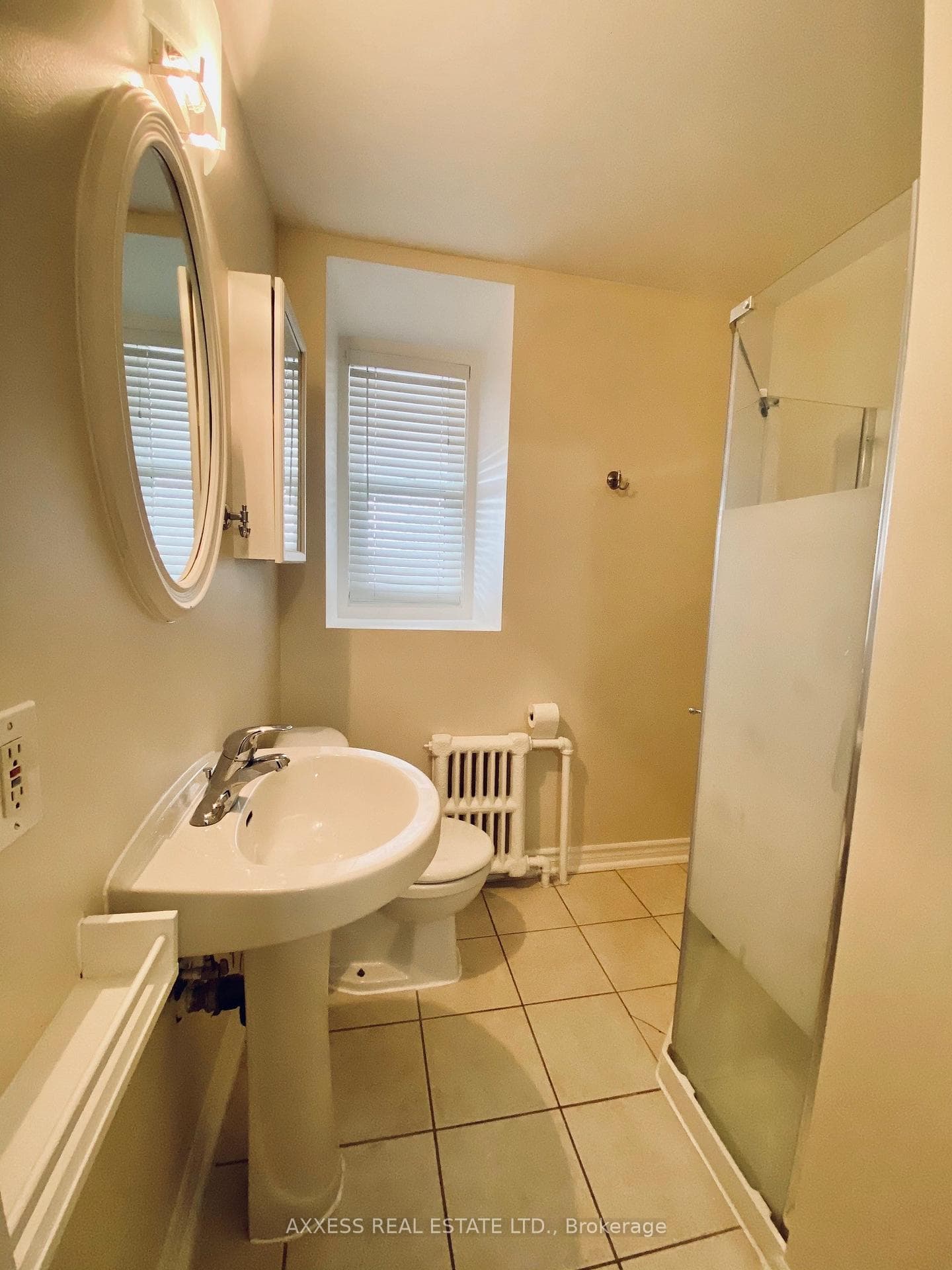96 Wurtemburg Street Unit #5 photo 6