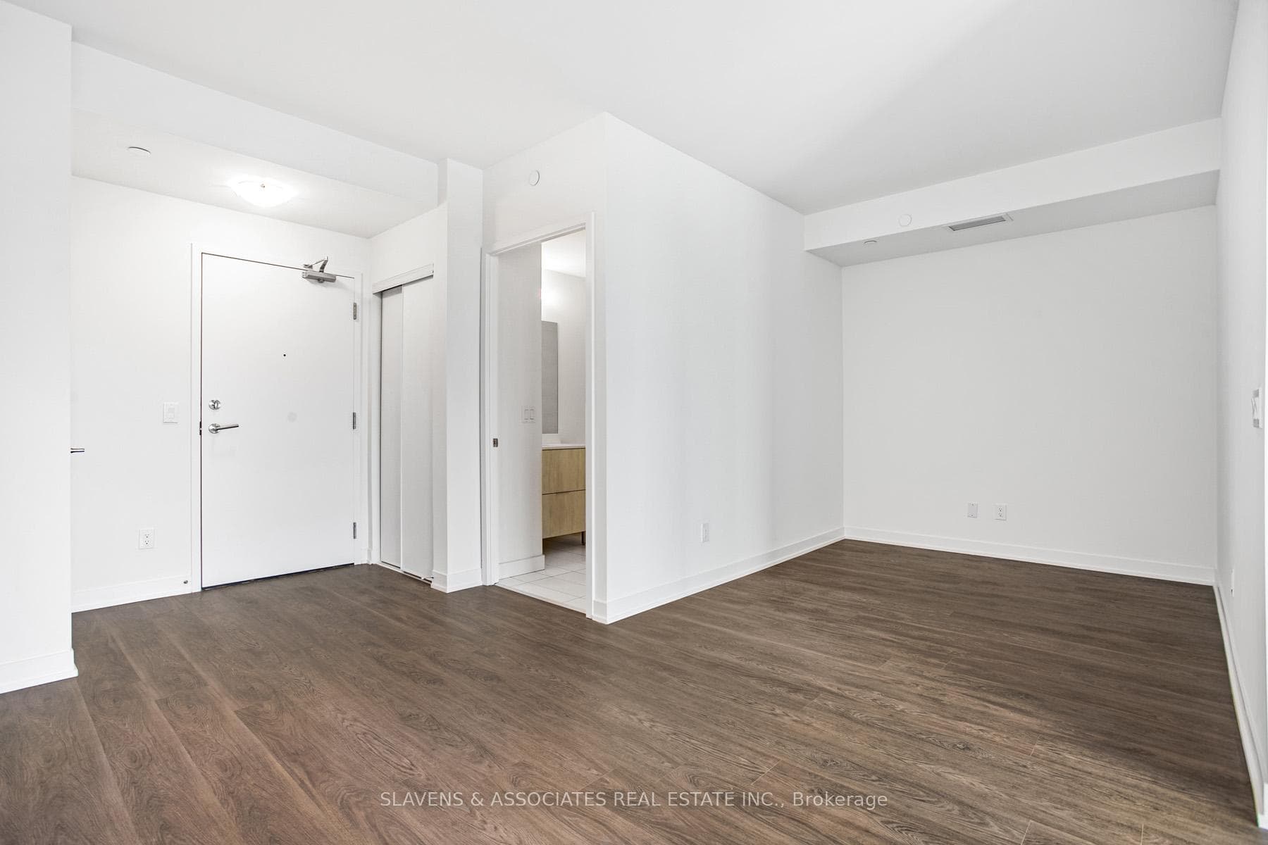 6 David Eyer Road Unit 610 photo 4