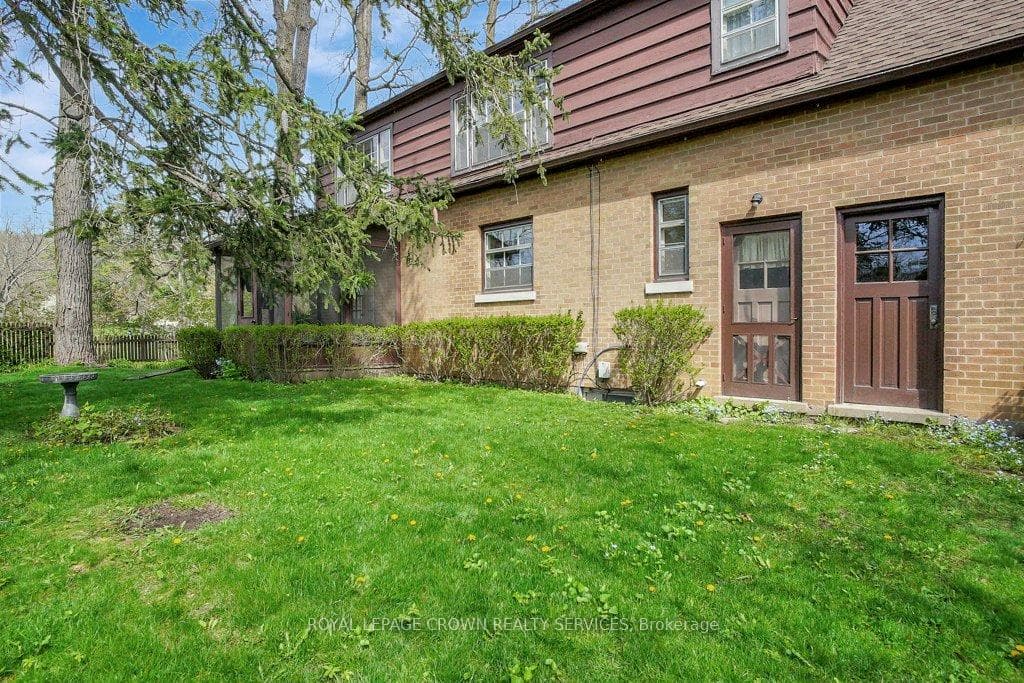 75 Wentworth Avenue photo 34