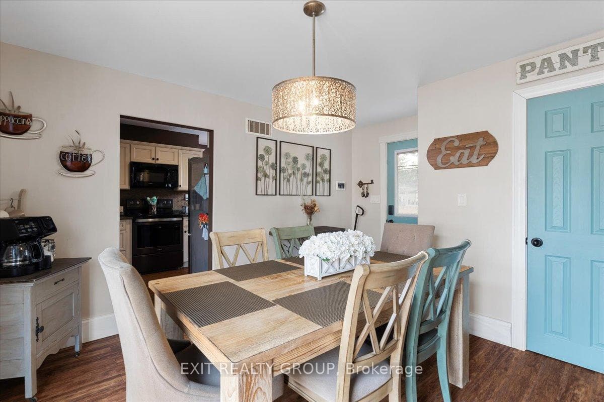 58 Sinclair Street photo 21