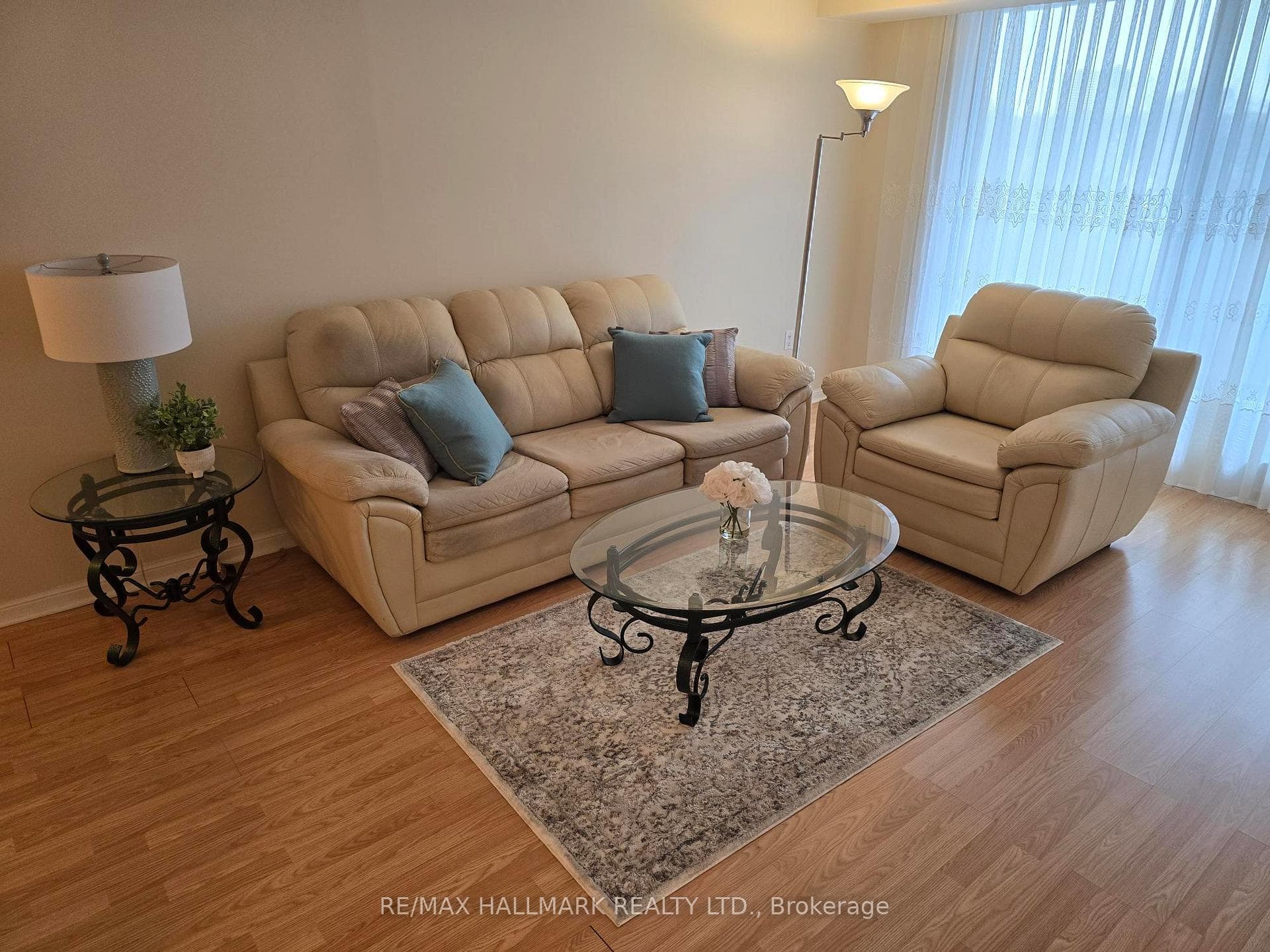 757 Victoria Park Avenue Unit 607 photo 6